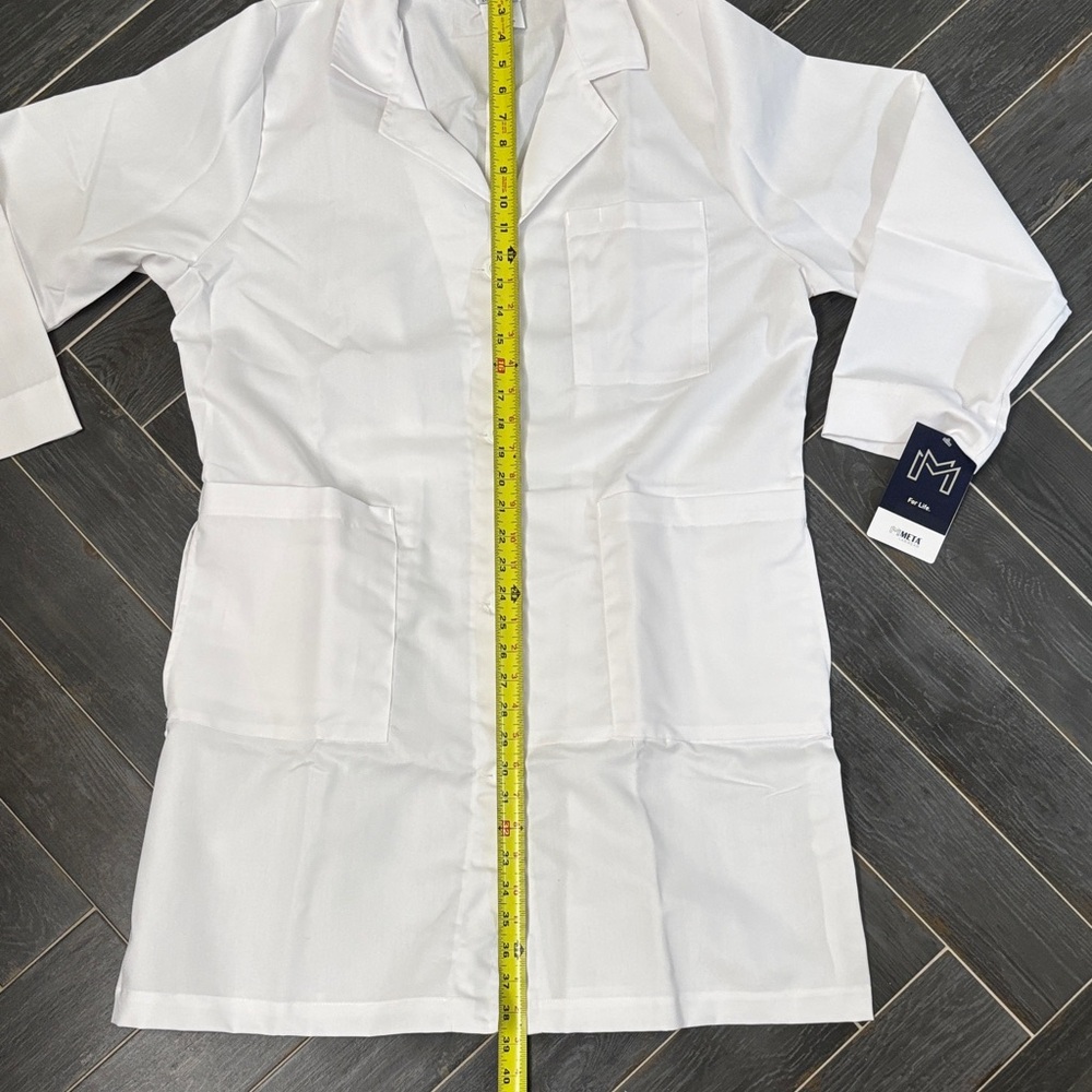 META White Lab Coat - Picture 8 of 9